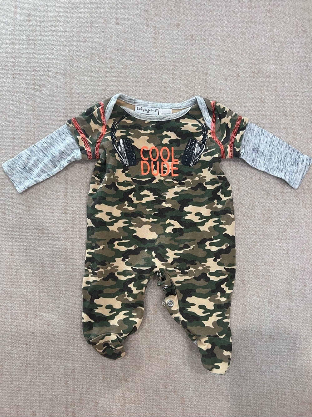 Babyrageous Camo Footed Onesie & Carter’s Daddy’s Wingman Onesie Size Newborn